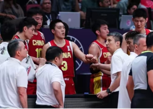 《體壇》分享丨6年的黑暗過去了，中國男籃從未感覺這么好